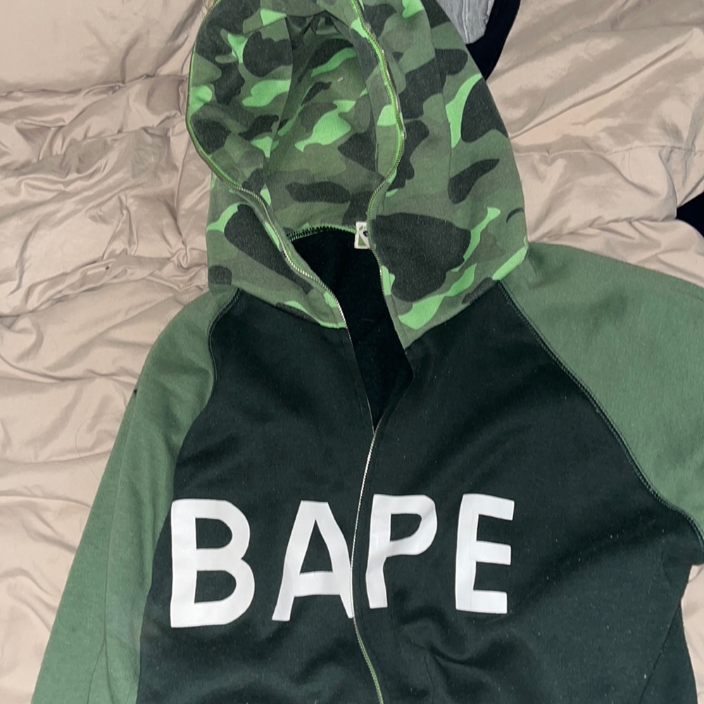 Vintage camo BAPE